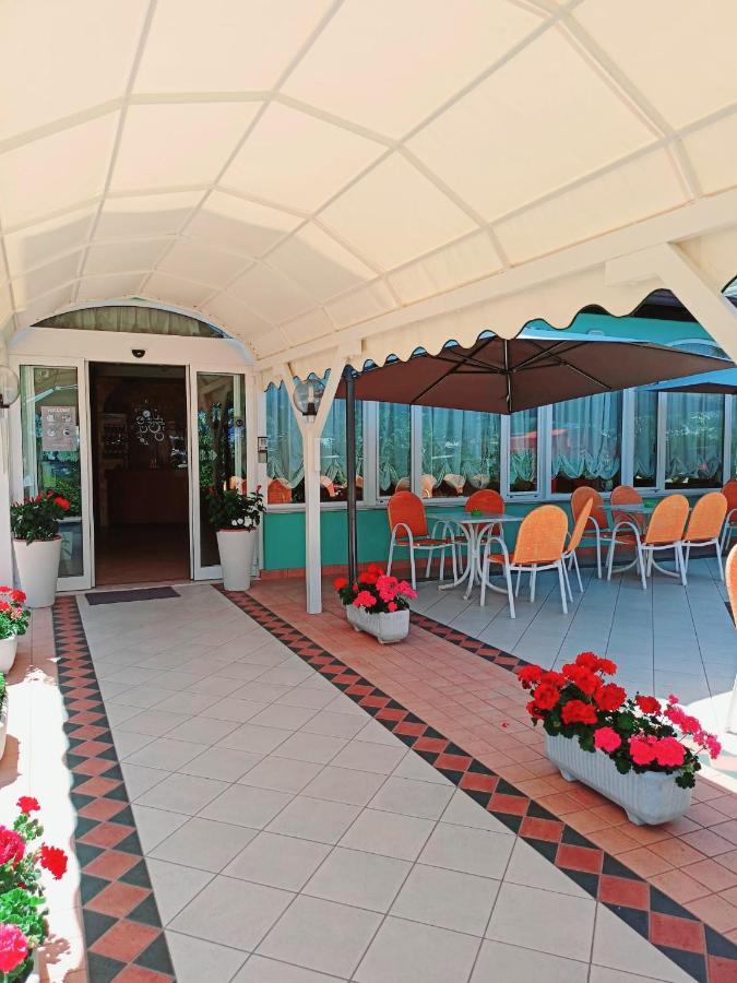 Costa Del Sole Only Room Milano Marittima Exteriör bild