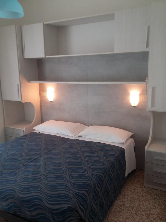 Costa Del Sole Only Room Milano Marittima Exteriör bild