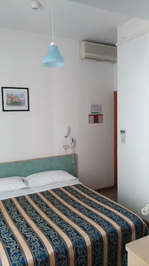 Costa Del Sole Only Room Milano Marittima Exteriör bild