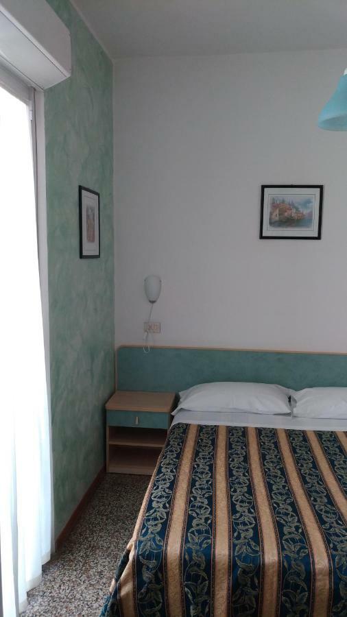 Costa Del Sole Only Room Milano Marittima Exteriör bild